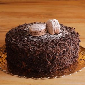 کیک تولد- ارسال هدیه به تهران- ارسال هدیه به ایران- تبریک تولد- ترافل - ارسال شیرینی - ارسال شکلات - کیک شکلاتی