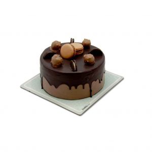 کیک تولد- ارسال هدیه به تهران- ارسال هدیه به ایران- تبریک تولد- ترافل - ارسال شیرینی - کیک شکلاتی